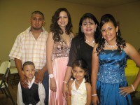 /album/natalia-family-pictures/hubby-roxie-natie-and-ruby-and-kids-jpg/